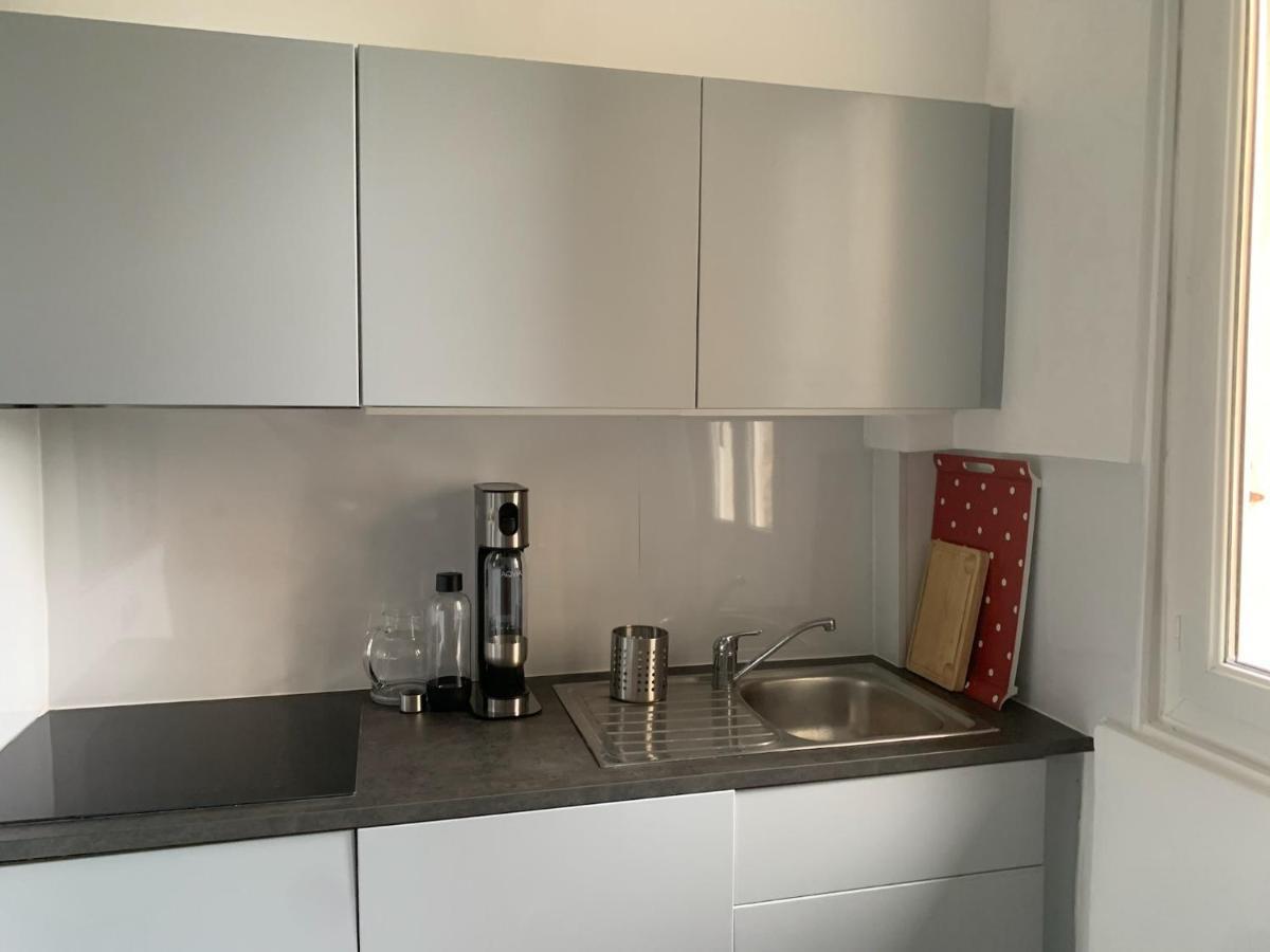 Studio Perfect For 2 Adults And 1 Kid, And Up To 2 Kids - Jourdain 20E, 25Mn To Louvre Via Line M11 Paris Exterior photo